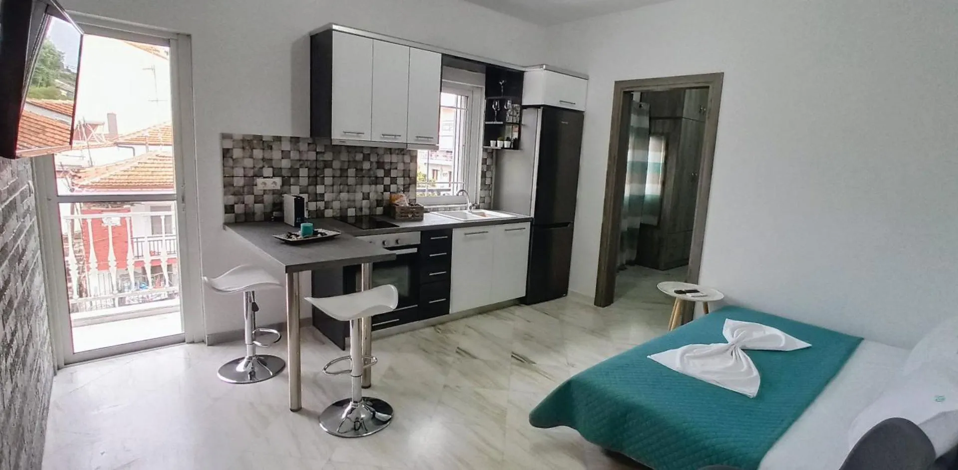 Xd Central Apartments Ierissos 0*,